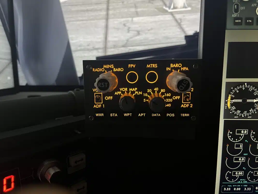 Boeing 737 EFIS Panel - Core Flight Technologies